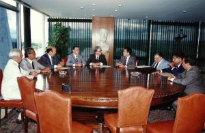 Em reunião com o Presidente Itamar Franco